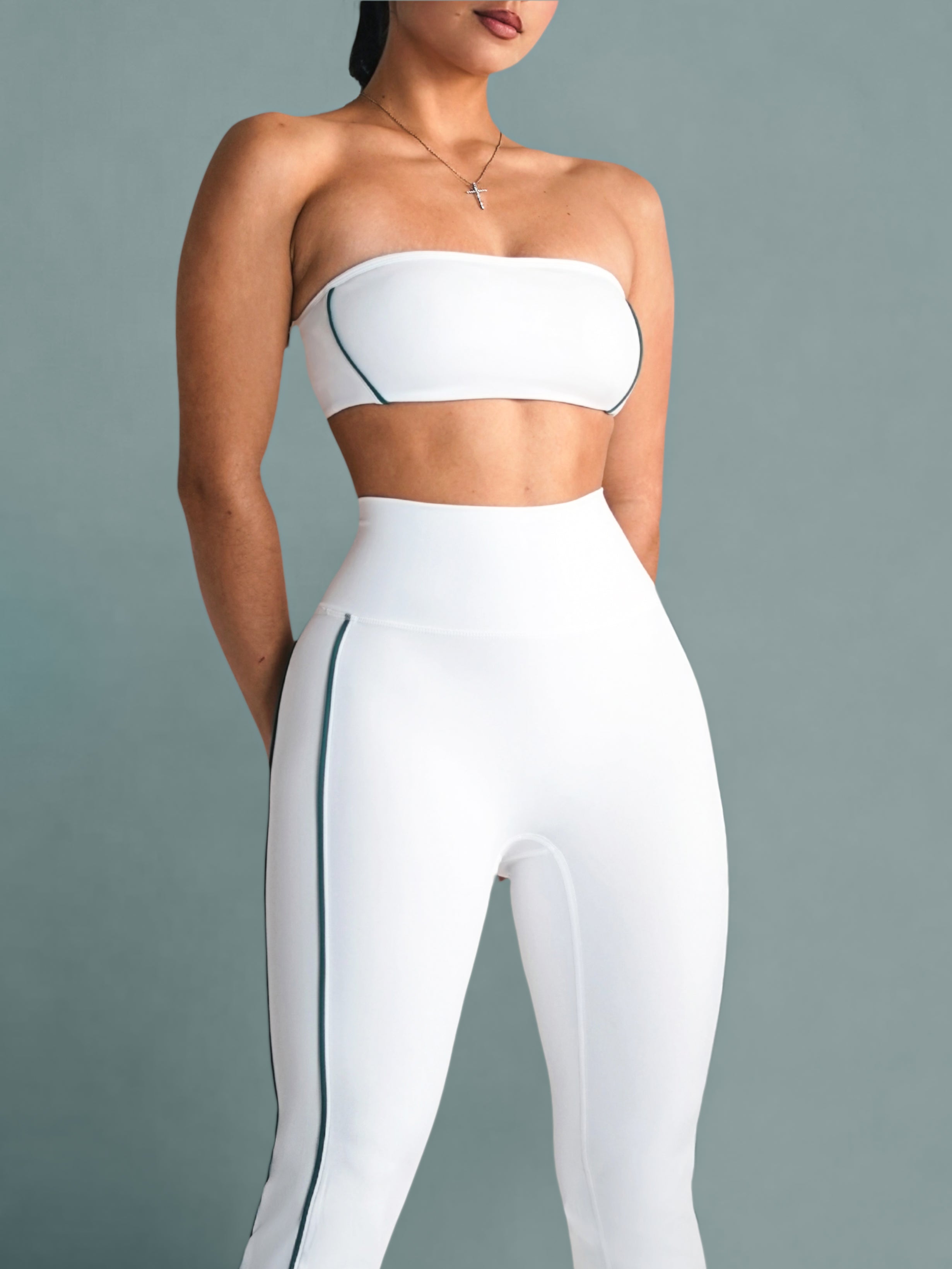 Velour Contrast Tube Top Sports Bra (White)