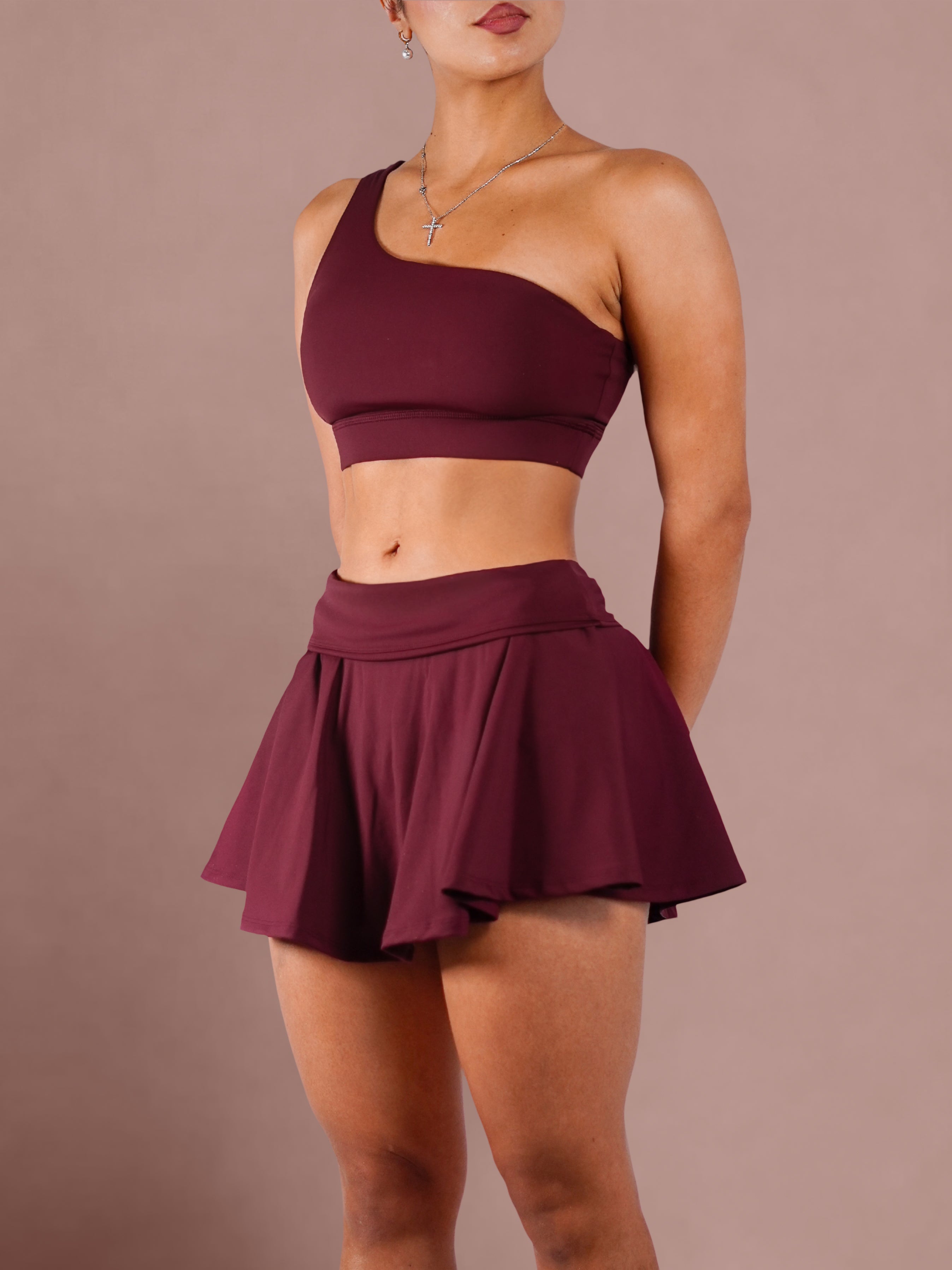Serve Off Shoulder Sports Bra (Burgundy)
