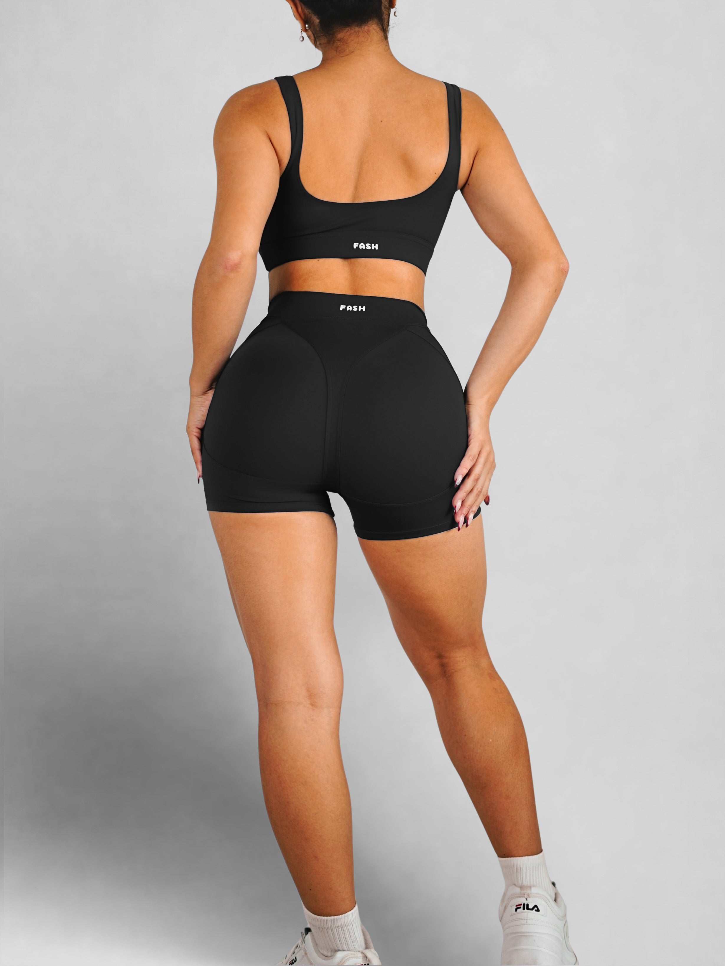 Seam Sculpt Shorts 2.0 (Black)