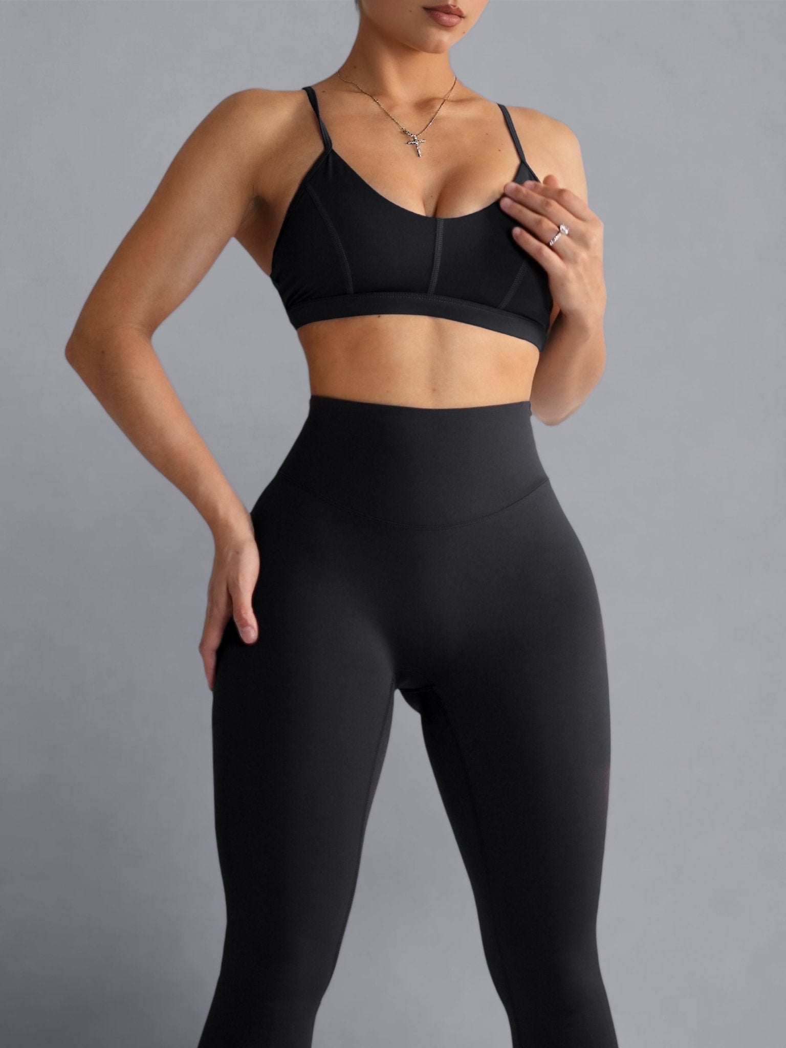 Bratty Sports Bra (Black) - Fitness Fashioness