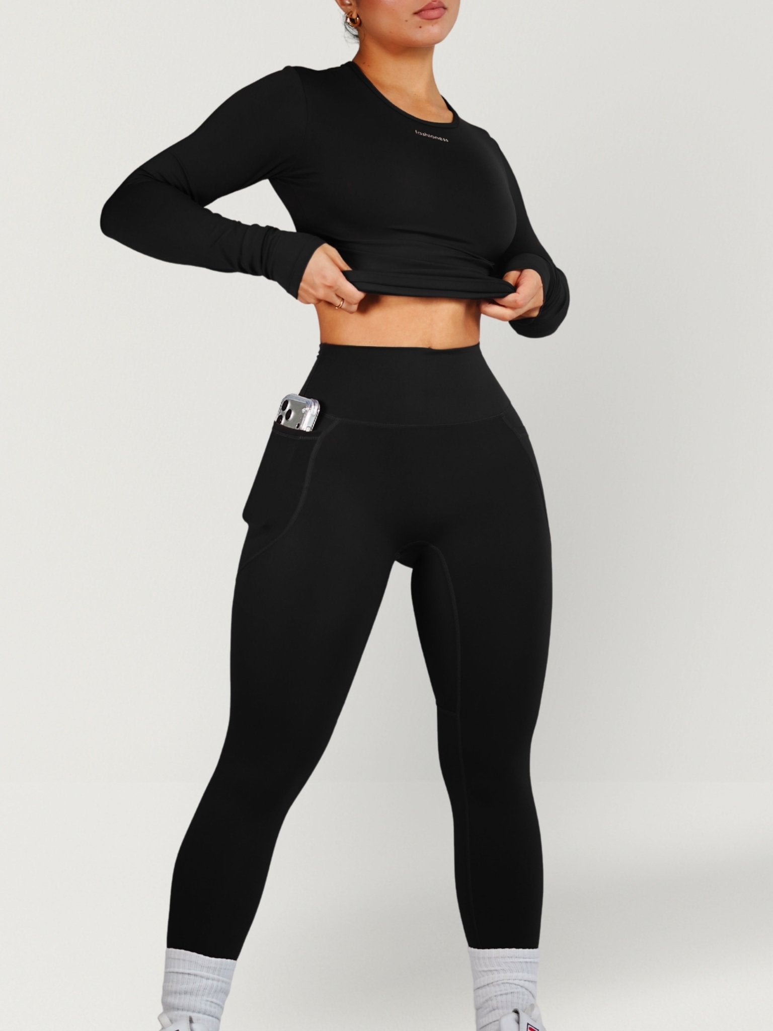 Essential Pocket Leggings (Black) - Fitness Fashioness