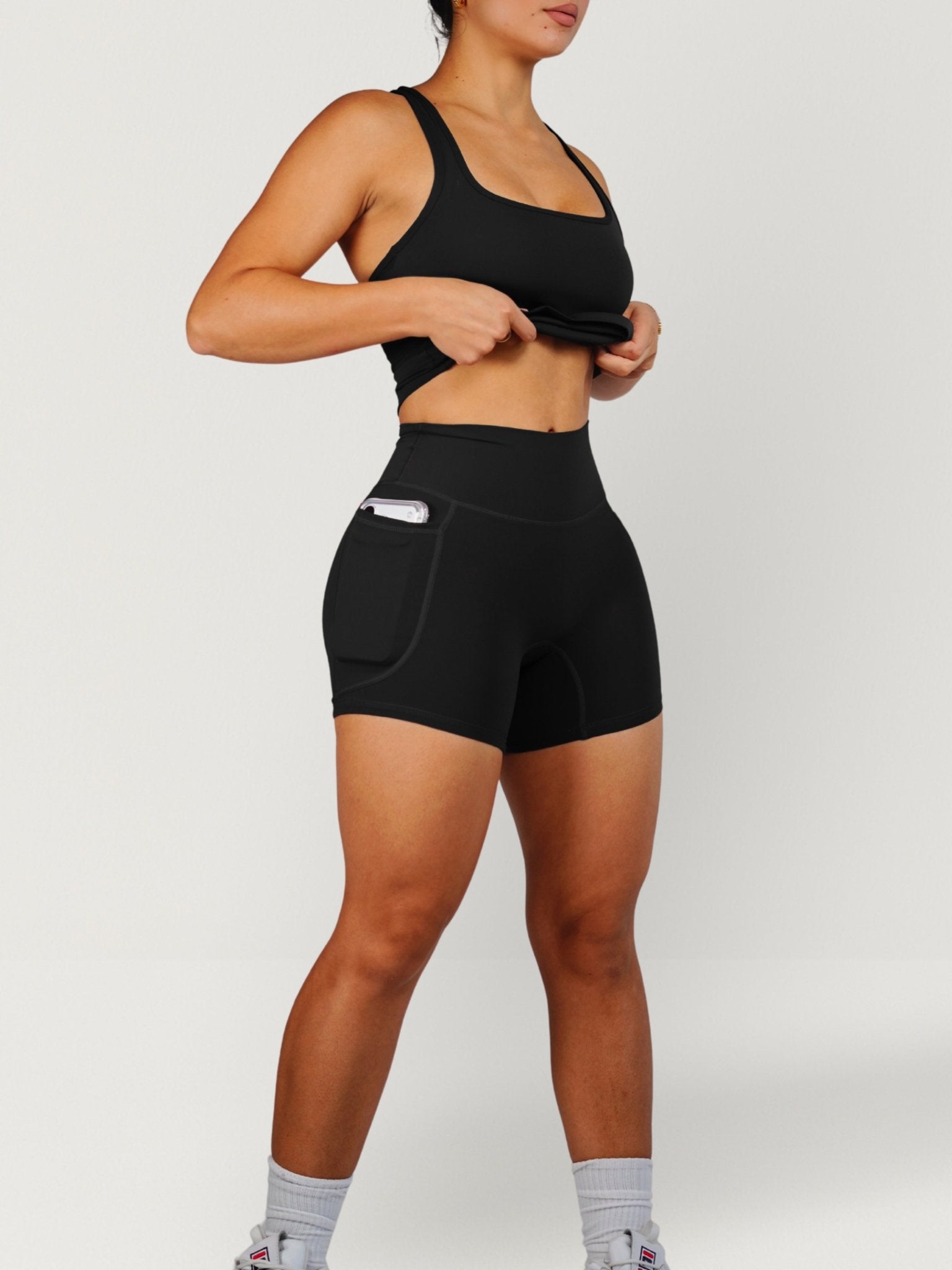 Essential Pocket Shorts (Black) - Fitness Fashioness