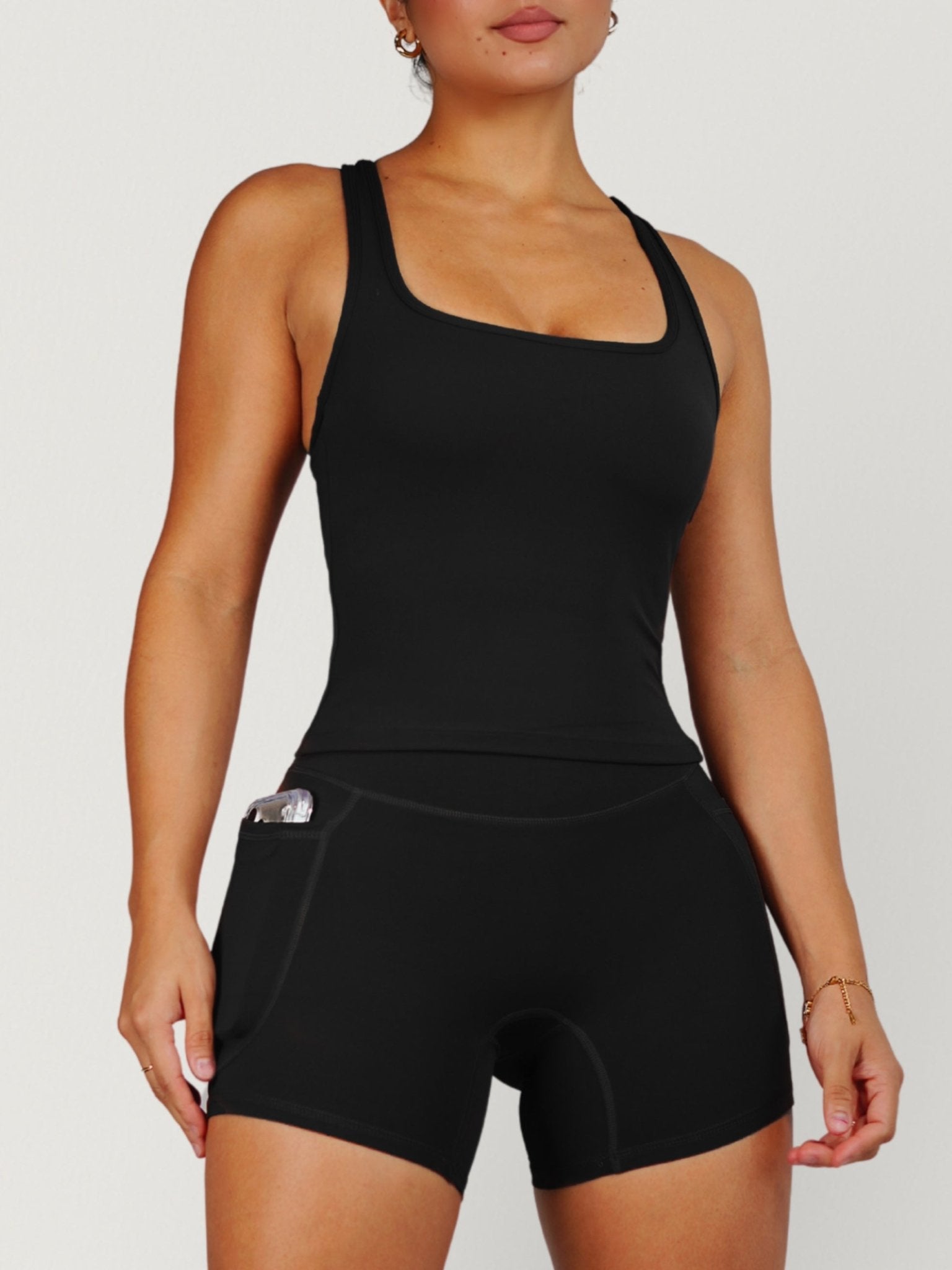 Essential Sports Top (Black) - Fitness Fashioness