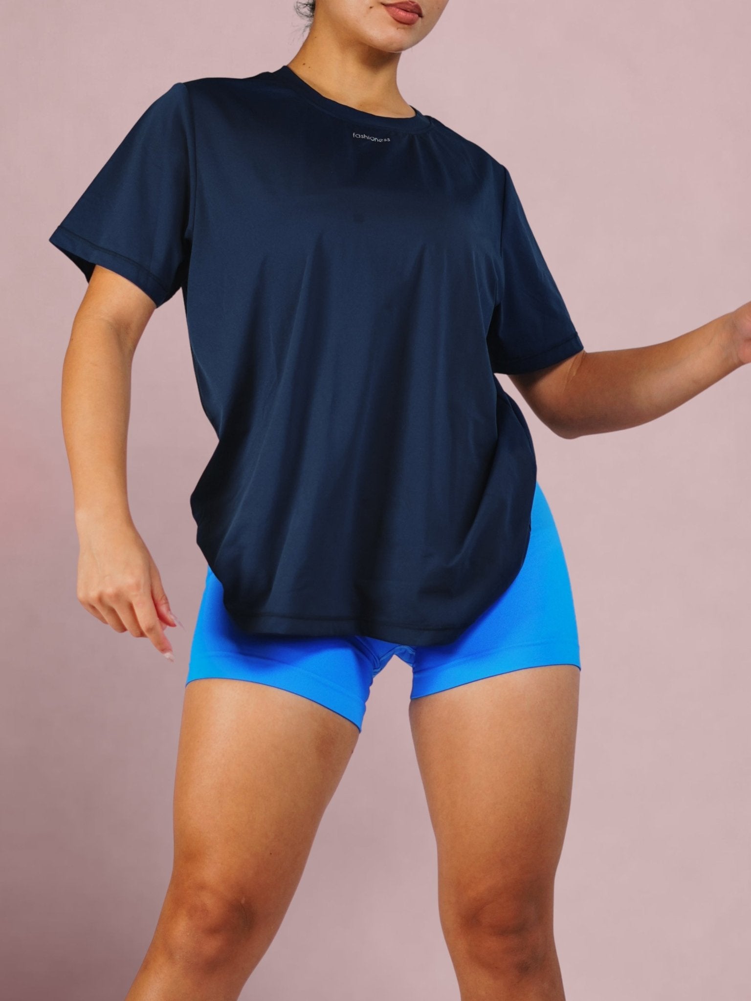 Off - Duty Warm Up Tee (Navy) - Fitness Fashioness