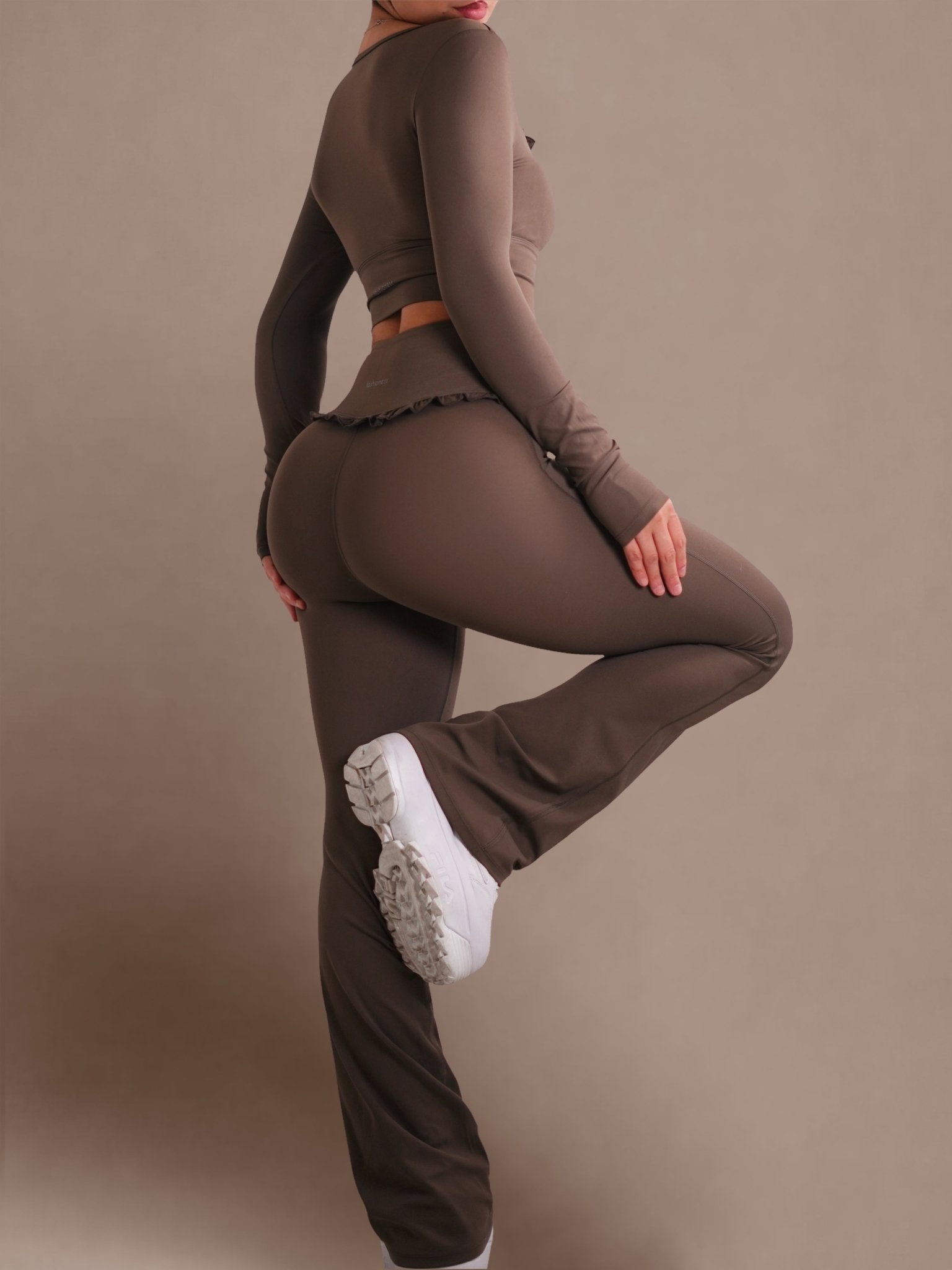(PRE - ORDER) Ballet Ruffled Flare Leggings (Espresso) - Fitness Fashioness