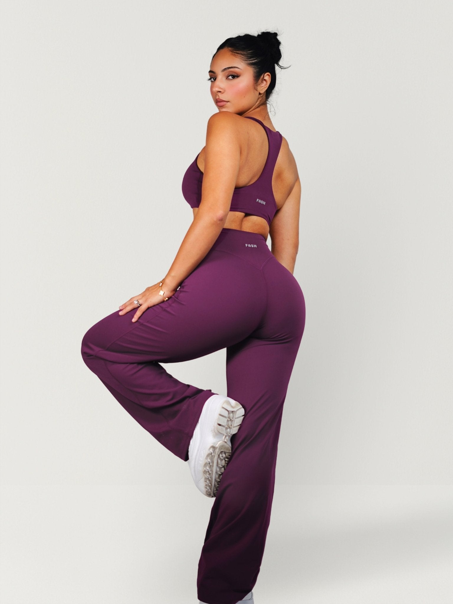 (PRE - ORDER) Dollhouse Straight Leg Leggings (Plum Purple) - Fitness Fashioness