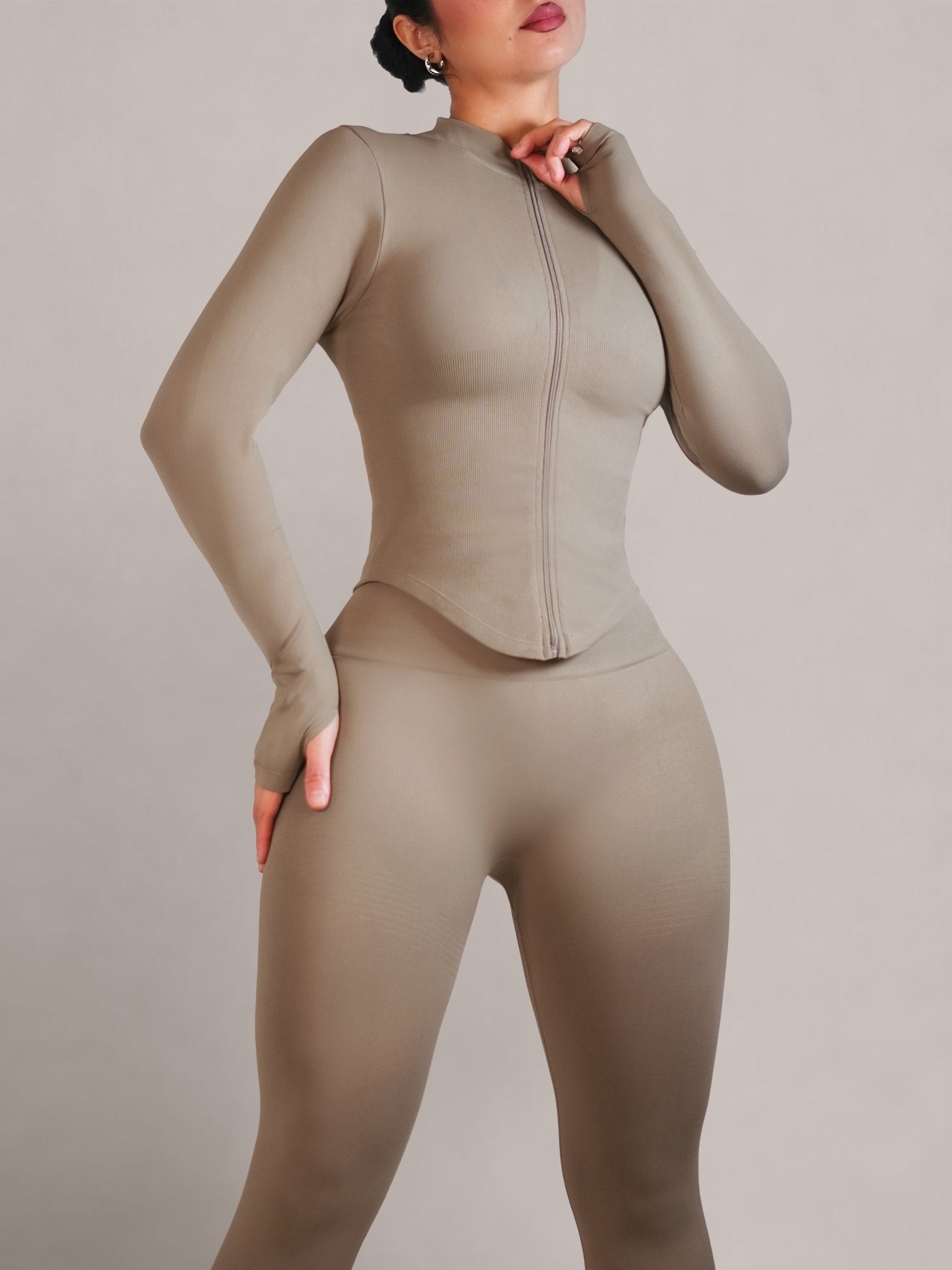 (PRE - ORDER) Refine Compression Jacket (Sepia) - Fitness Fashioness