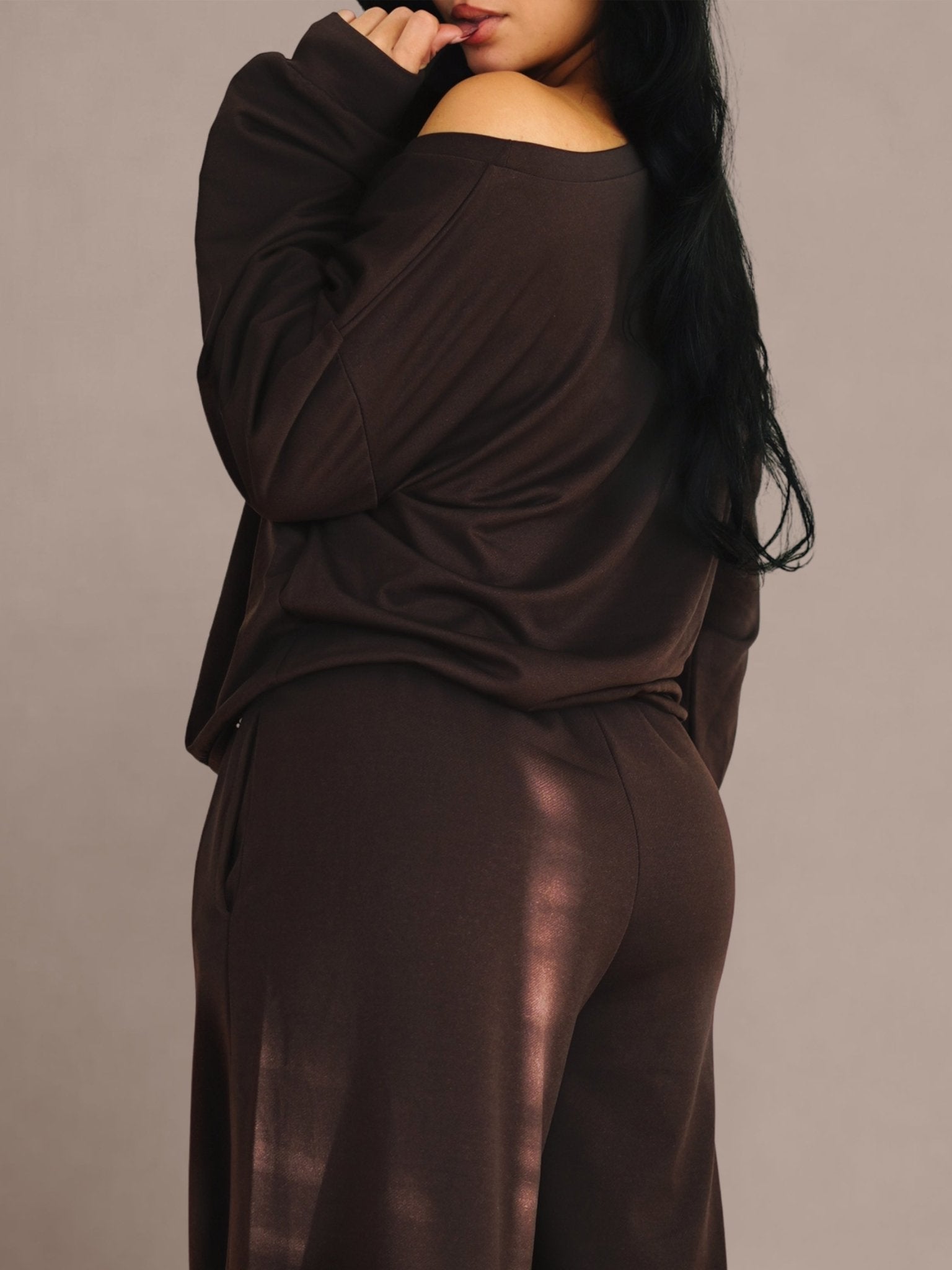 (PRE - ORDER) Sloping Shoulder Long Sleeve Top (Dark Chocolate) - Fitness Fashioness