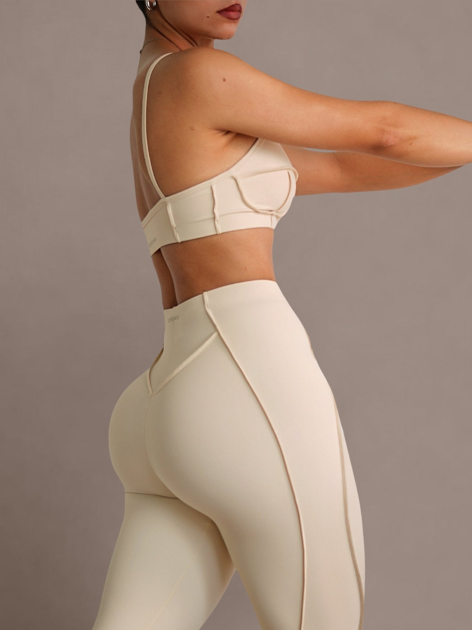 Seam Sculpt Sports Bra (Buttercream) - Fitness Fashioness