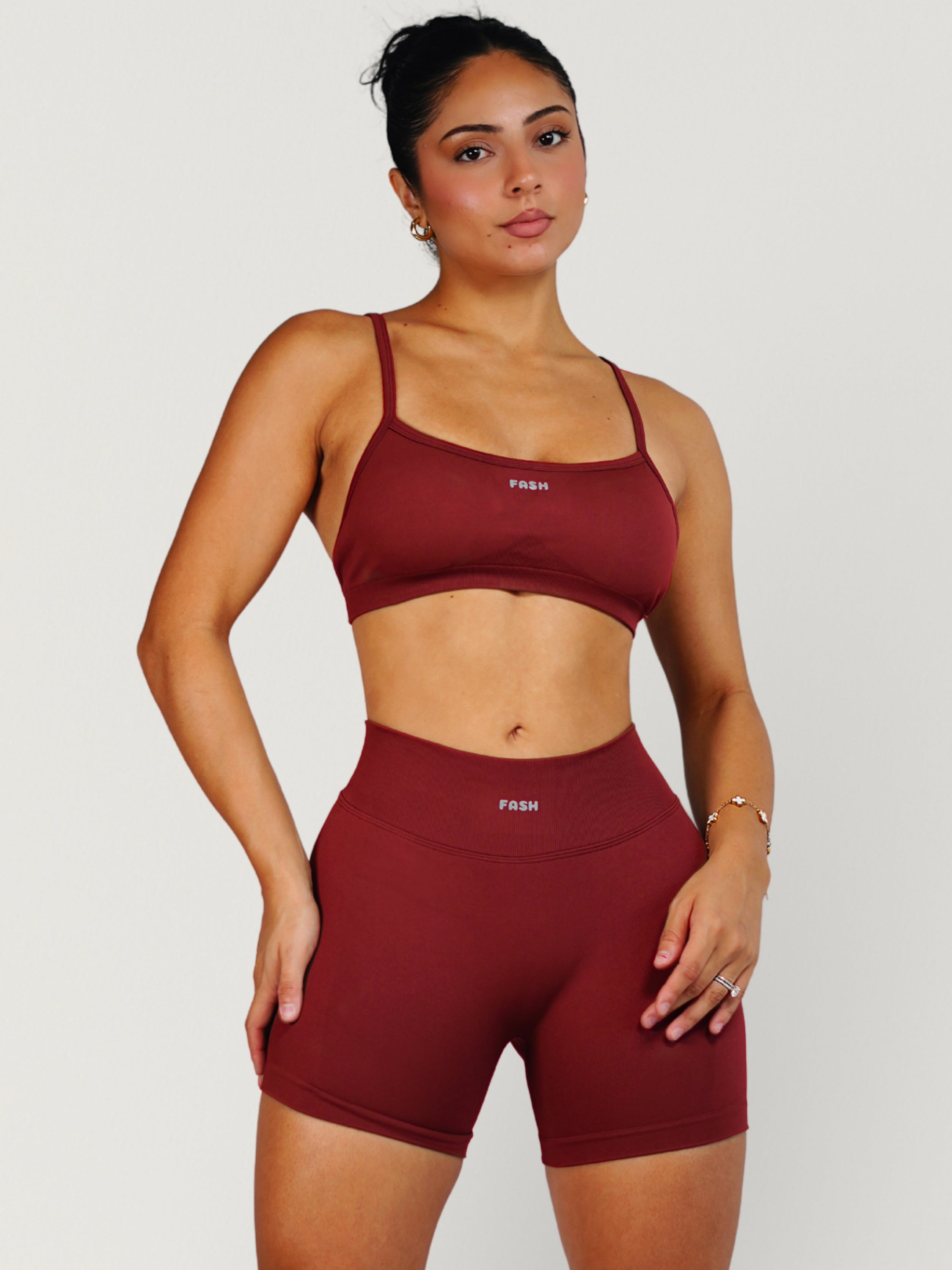 Viral Seamless Adjustable Sports Bra (Cherry Red)