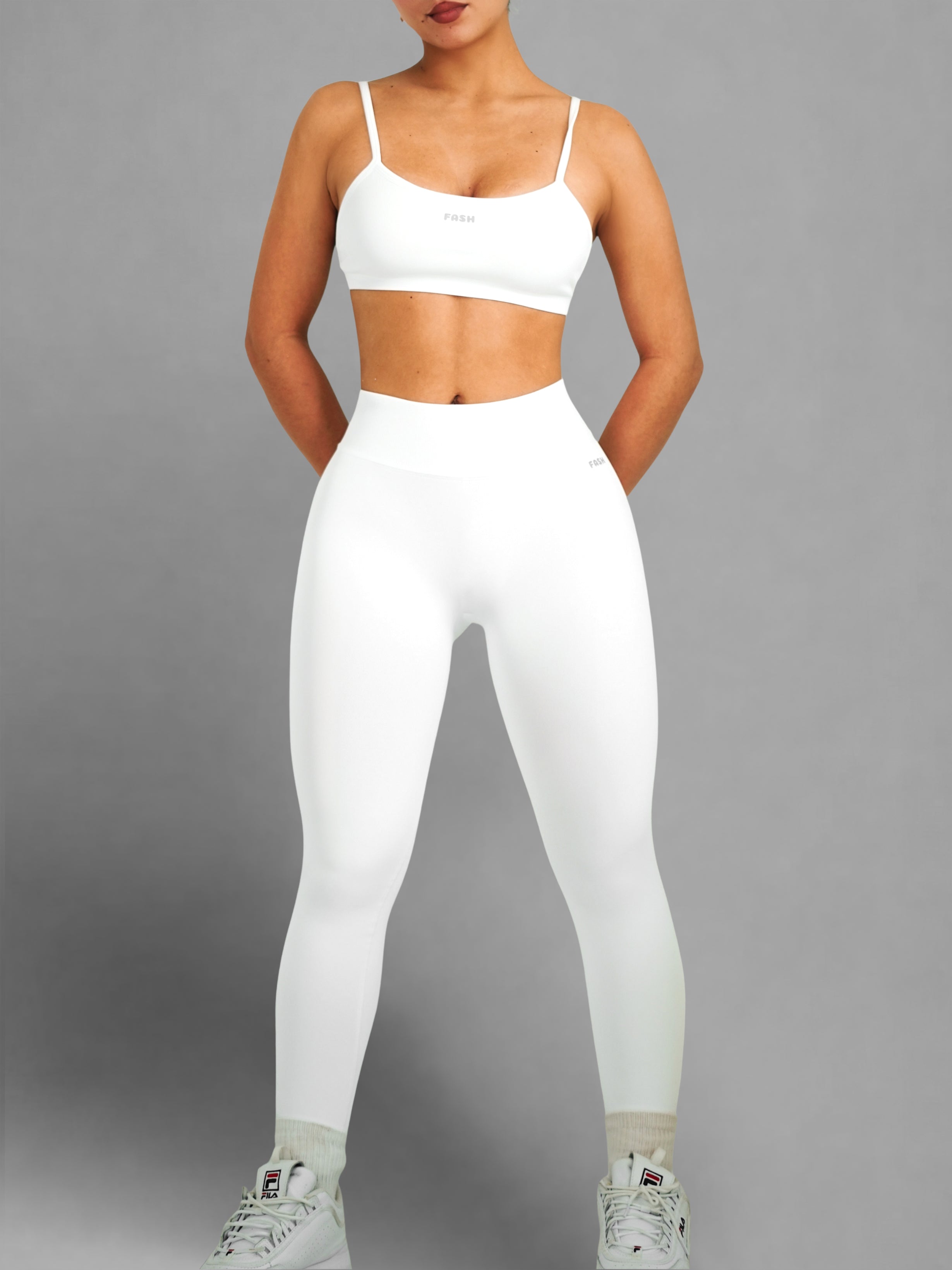 Viral Seamless V Back Leggings (White)