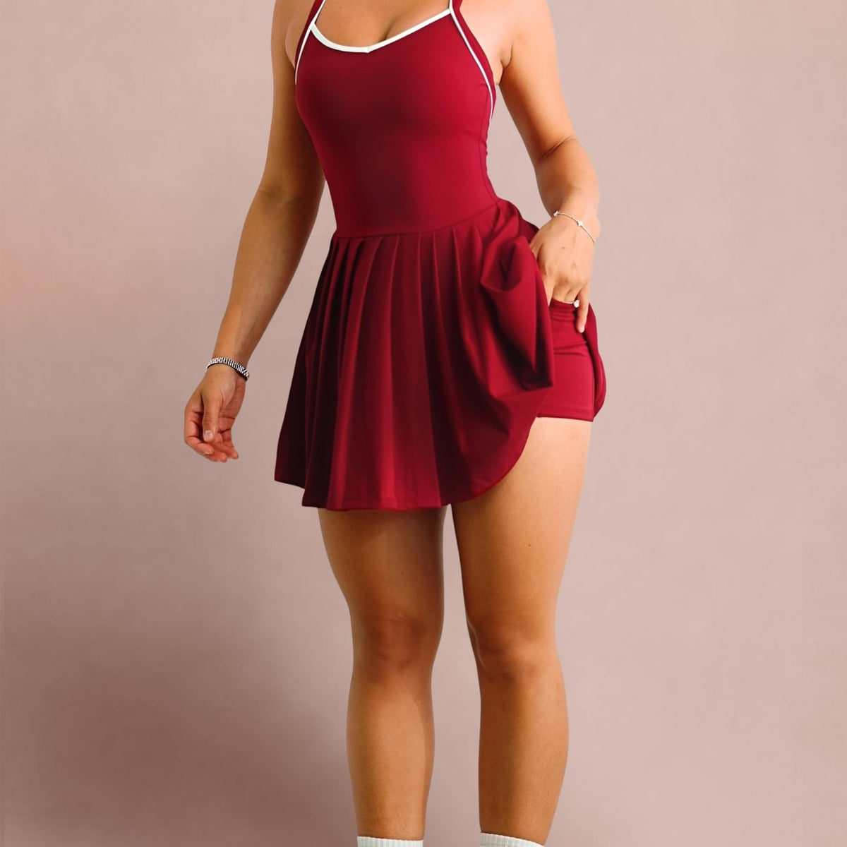 sparkly cocktail dress Plunging Neck Short Homecoming Dress Sequins Lace Backless Sparkly Coc –  SheerGirl