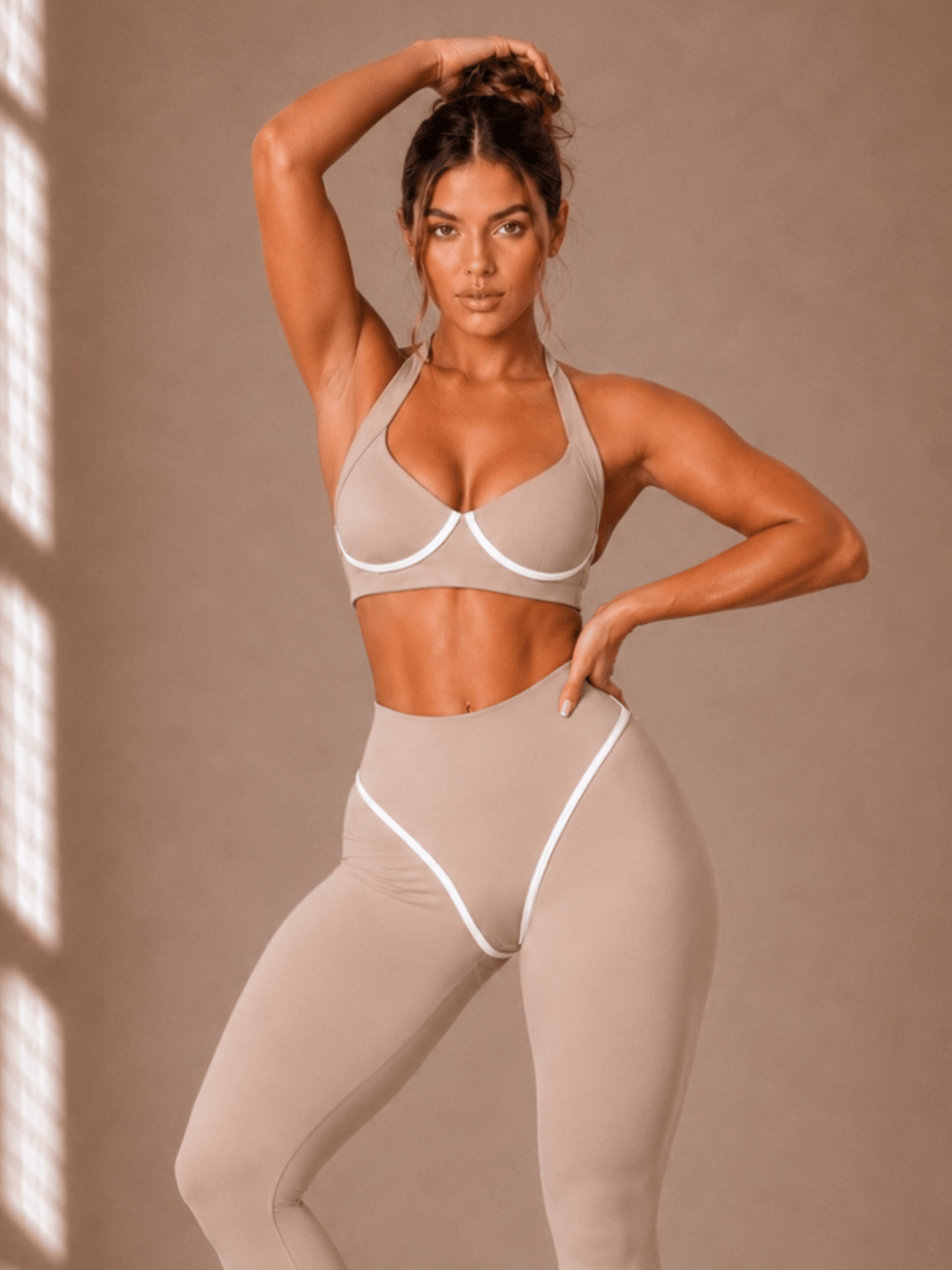 Curve Contrast Sports Bra (Toasted Coconut) - Fitness Fashioness