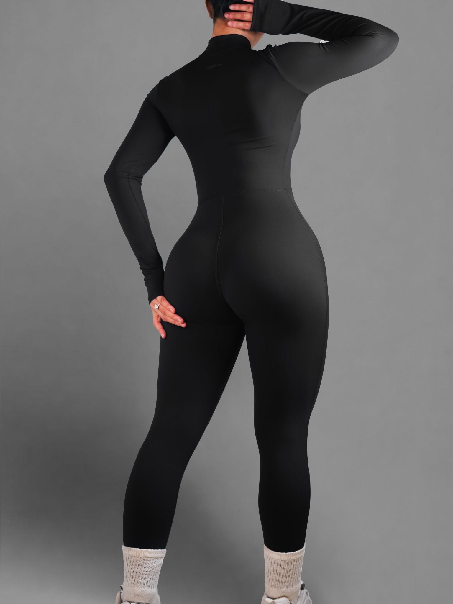 Endure Long Sleeve Zipper Jumpsuit (Black) - Fitness Fashioness