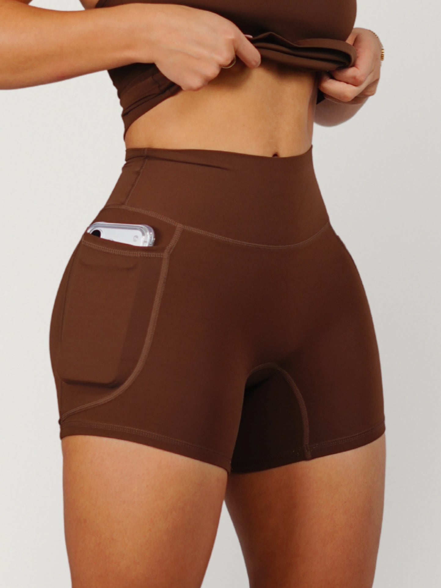 Essential Pocket Shorts (Autumn Brown) - Fitness Fashioness