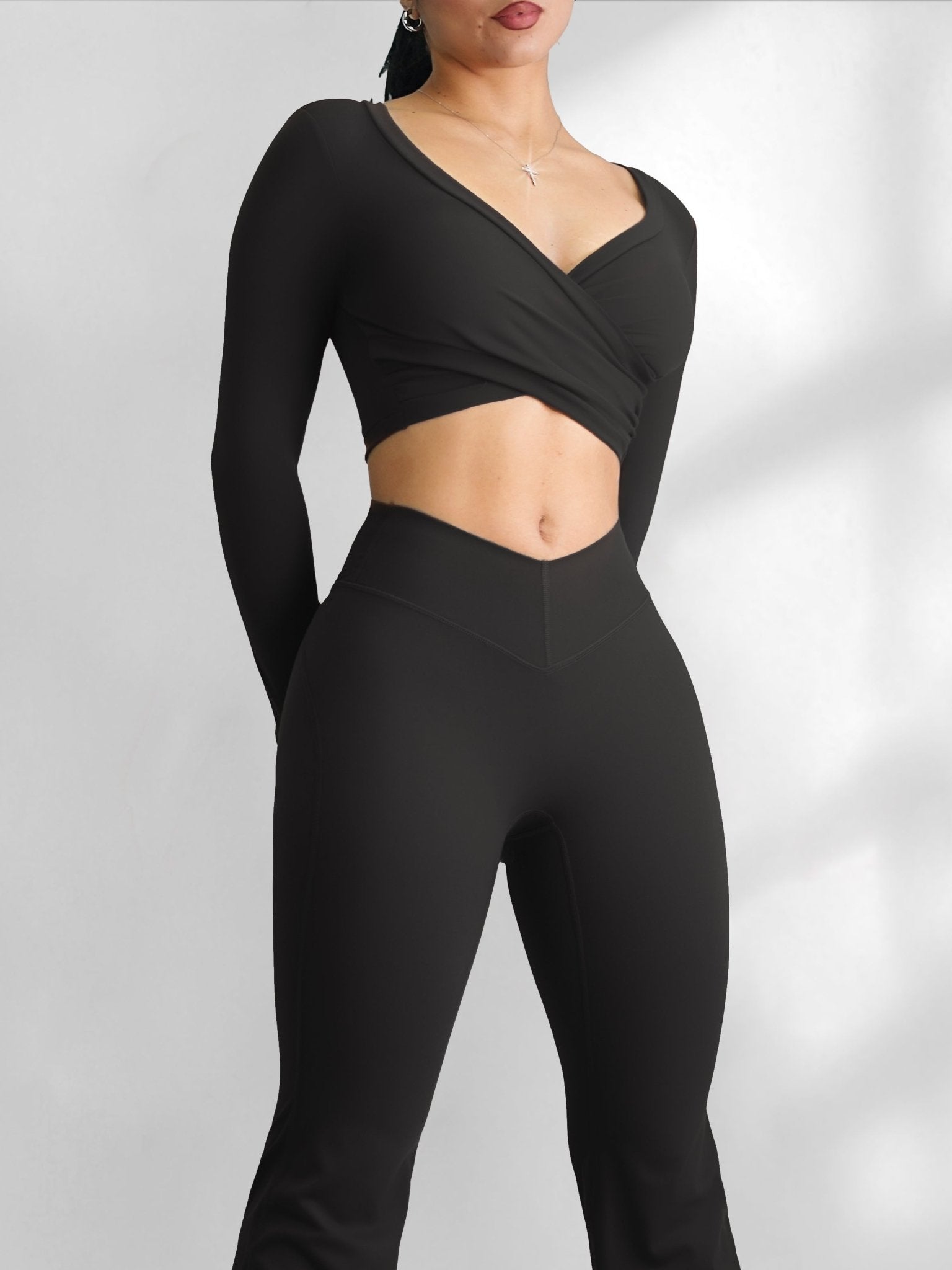 Pilates Long Sleeve Sports Top (Black) - Fitness Fashioness