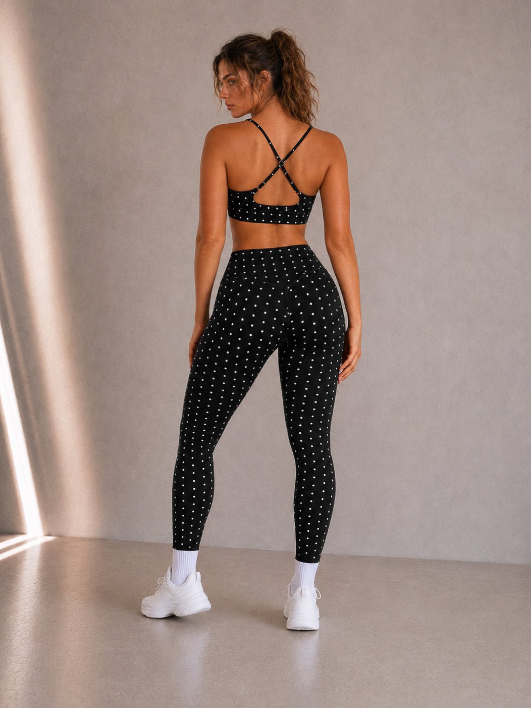 Polka Dot Print Leggings (Black) - Fitness Fashioness
