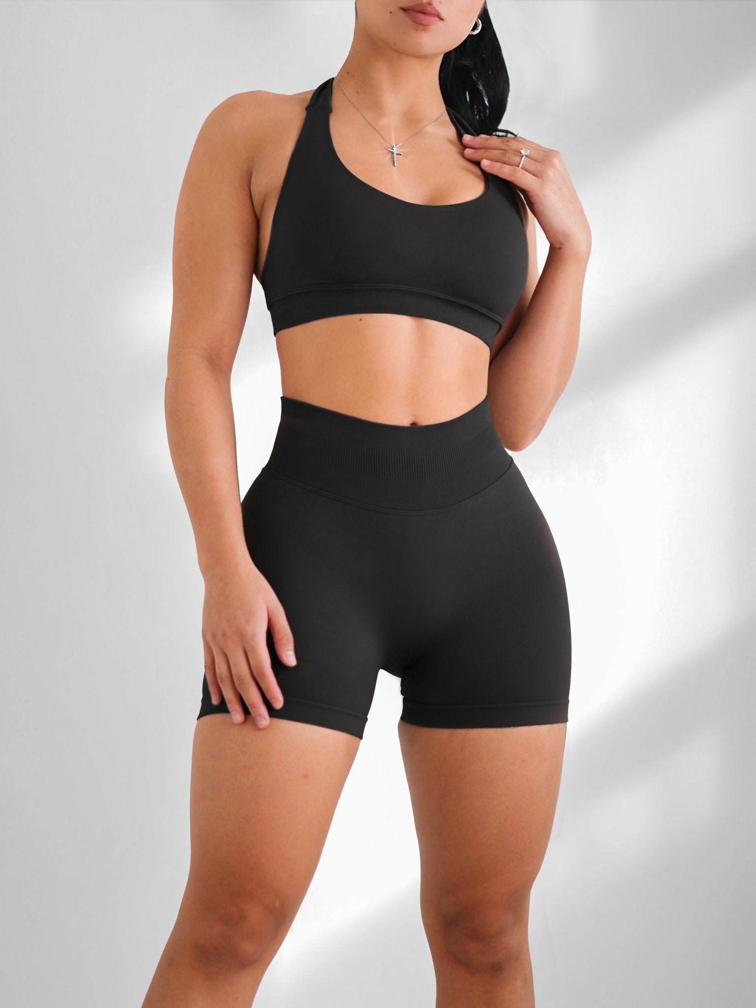 (PRE - ORDER) Curve Club Halter Sports Bra (Black) - Fitness Fashioness
