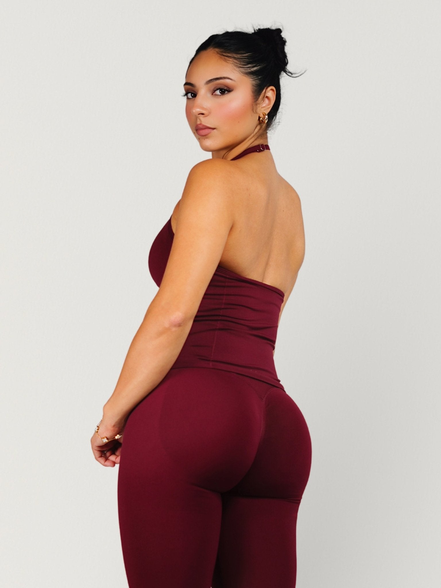 (PRE - ORDER) Curve Club Halter Sports Top (Deep Cherry) - Fitness Fashioness