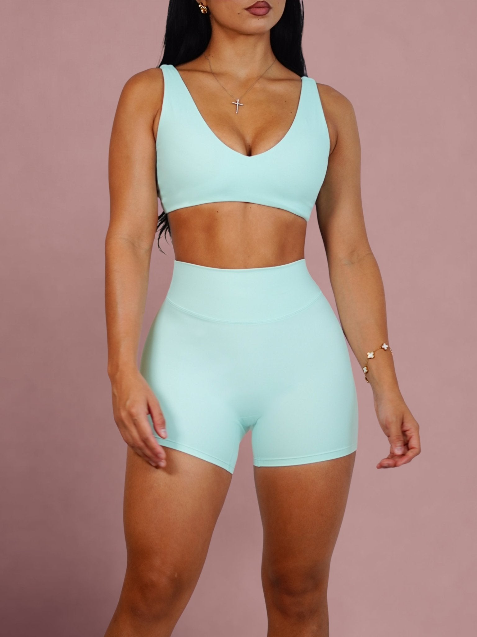 (PRE - ORDER) Dollhouse Twistable Sports Bra (Maldives Blue) - Fitness Fashioness