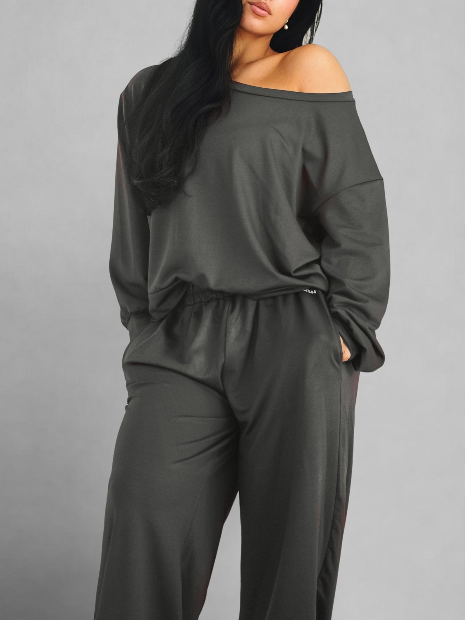 (PRE - ORDER) Sloping Shoulder Long Sleeve Top (Gray) - Fitness Fashioness