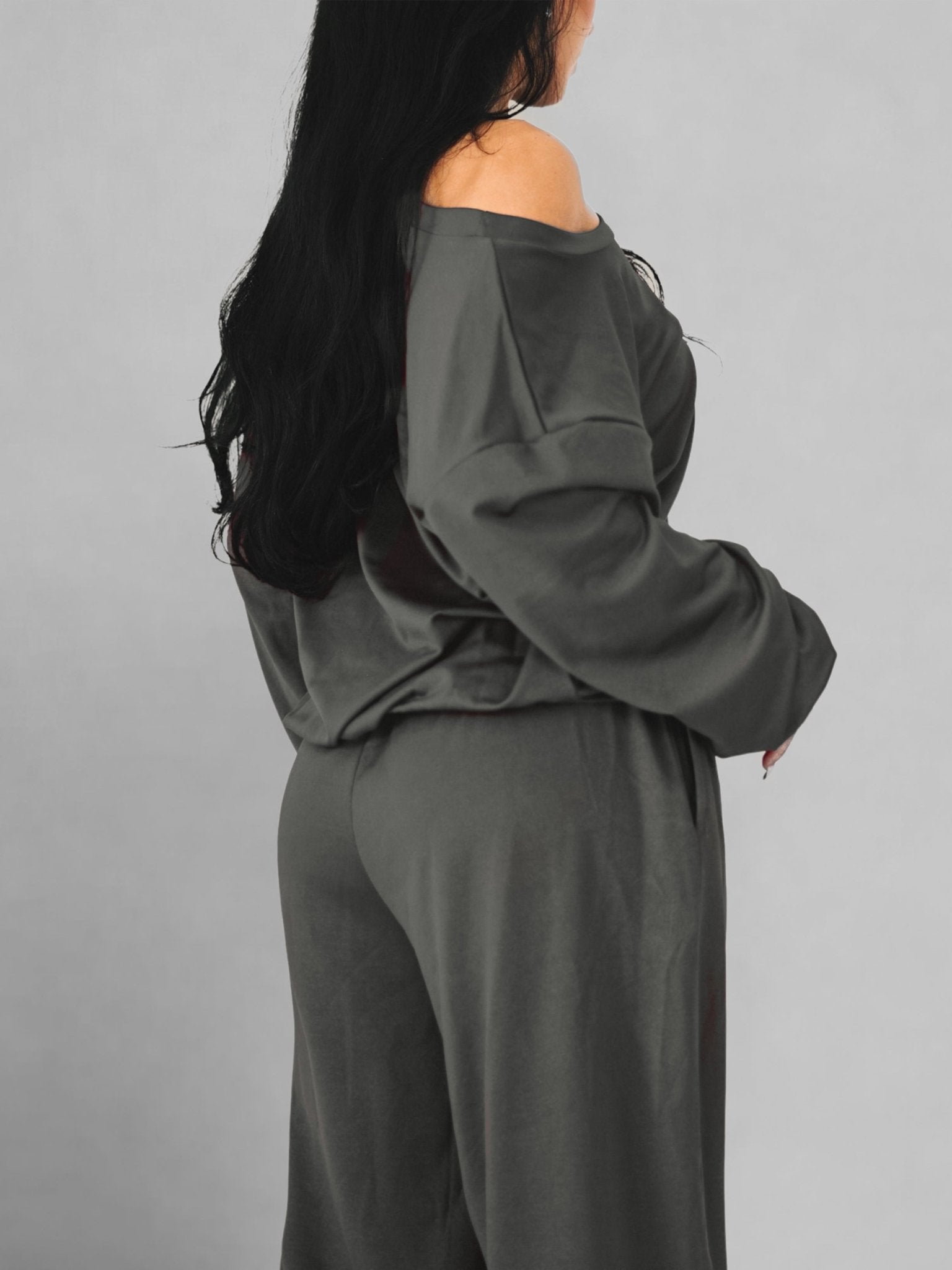 (PRE - ORDER) Sloping Shoulder Long Sleeve Top (Gray) - Fitness Fashioness