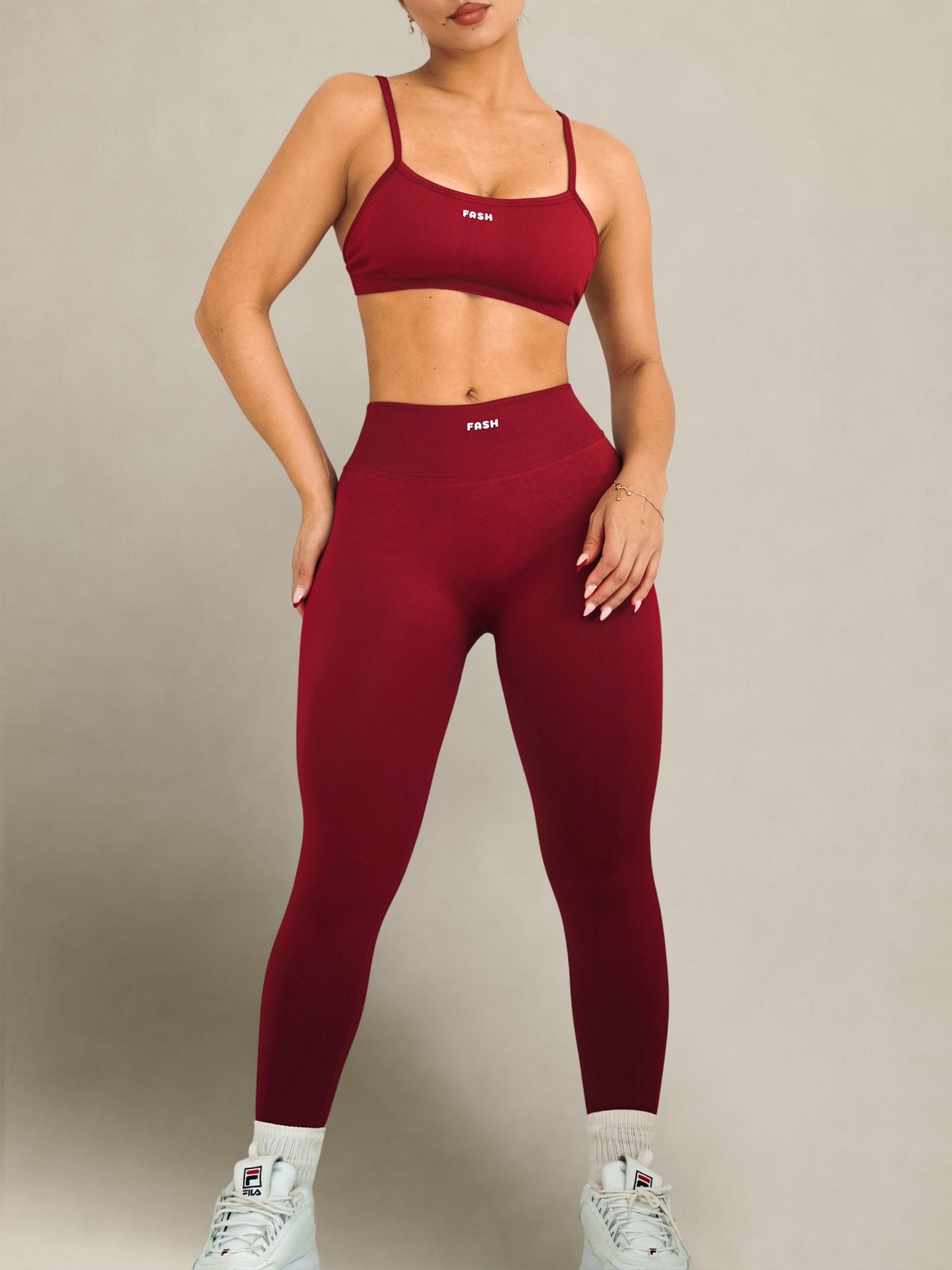 (PRE - ORDER) Viral Seamless V Back Leggings (Cherry Red) - Fitness Fashioness
