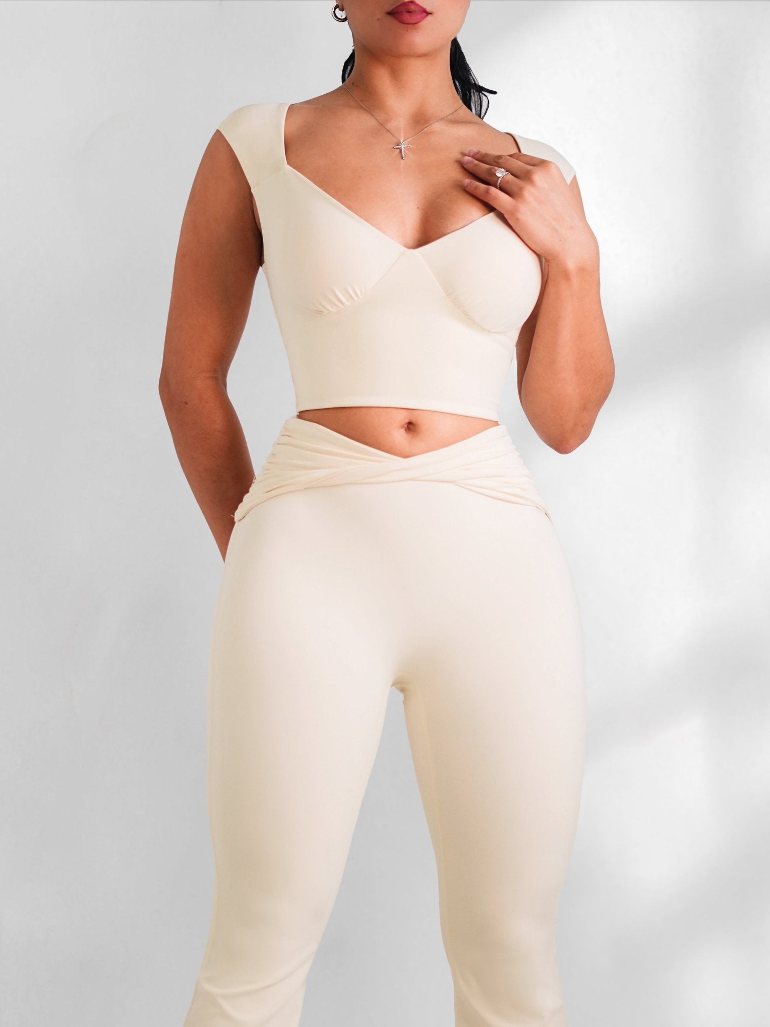 Studio Flex Sports Bra (Sweet Cream) - Fitness Fashioness